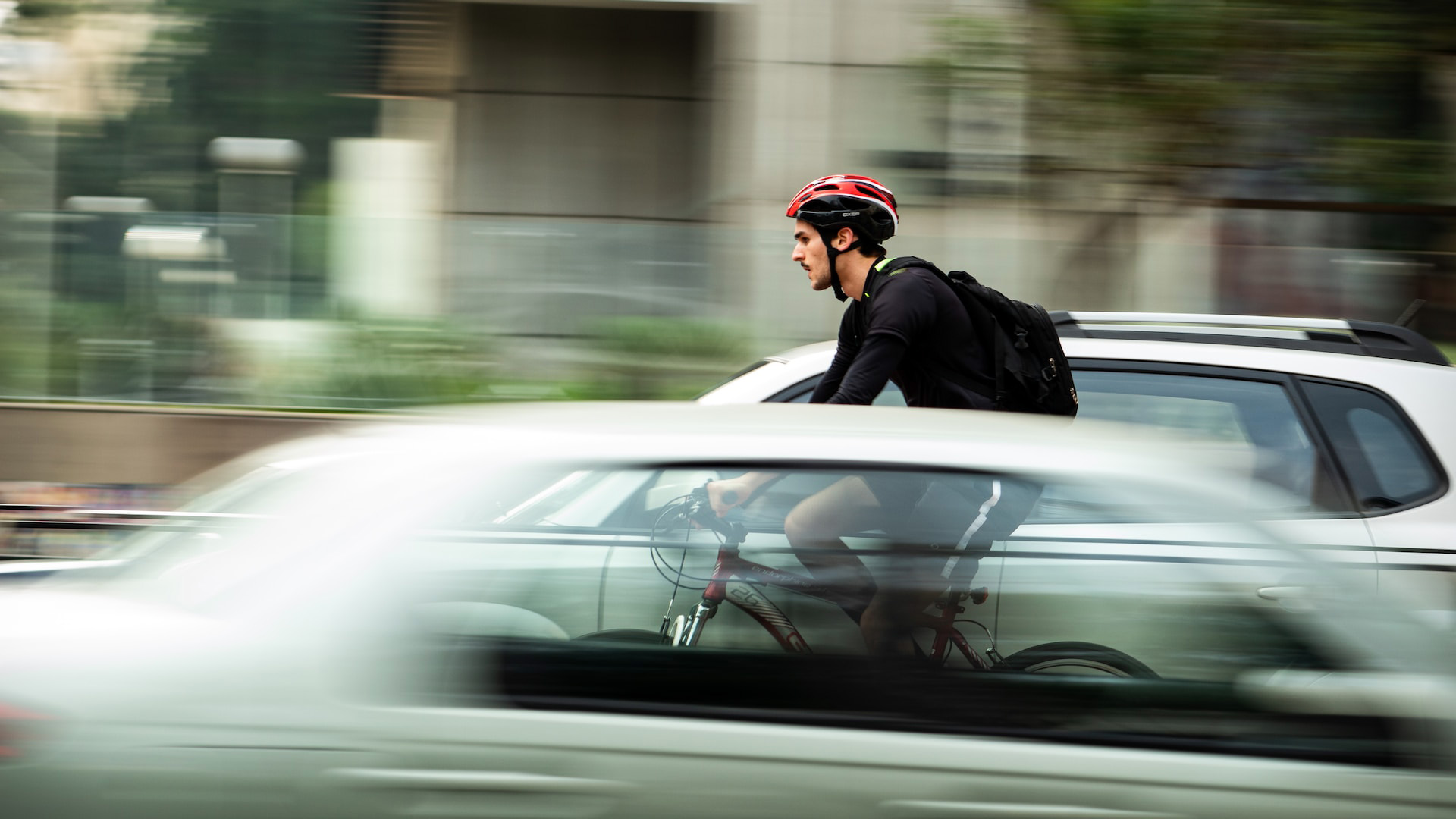 Le casque à vélo : un paradoxe mortel - Transition Vélo