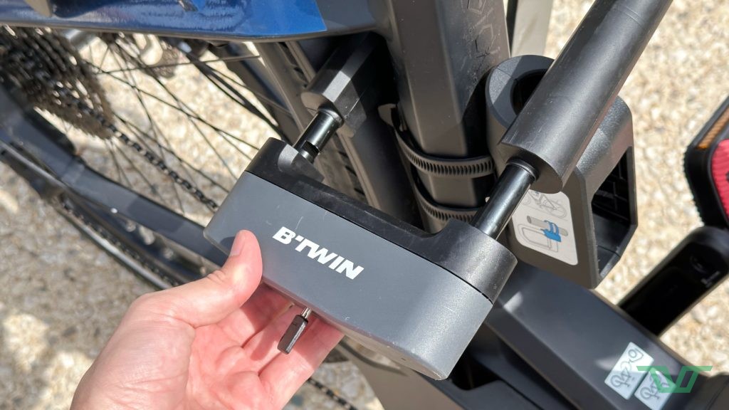 Test antivol U 920 Elops de Decathlon sur Le Vélo Urbain.com