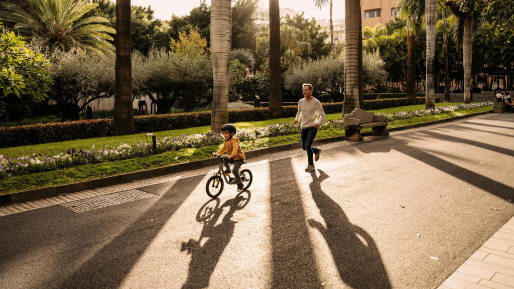 Discover 900, la draisienne 3-5 ans de Decathlon qui se transforme en vélo  - Transition Vélo