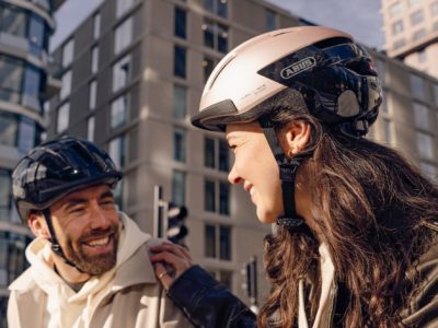 YouDrop FF, premier casque intégral de VTT pour enfant chez Abus