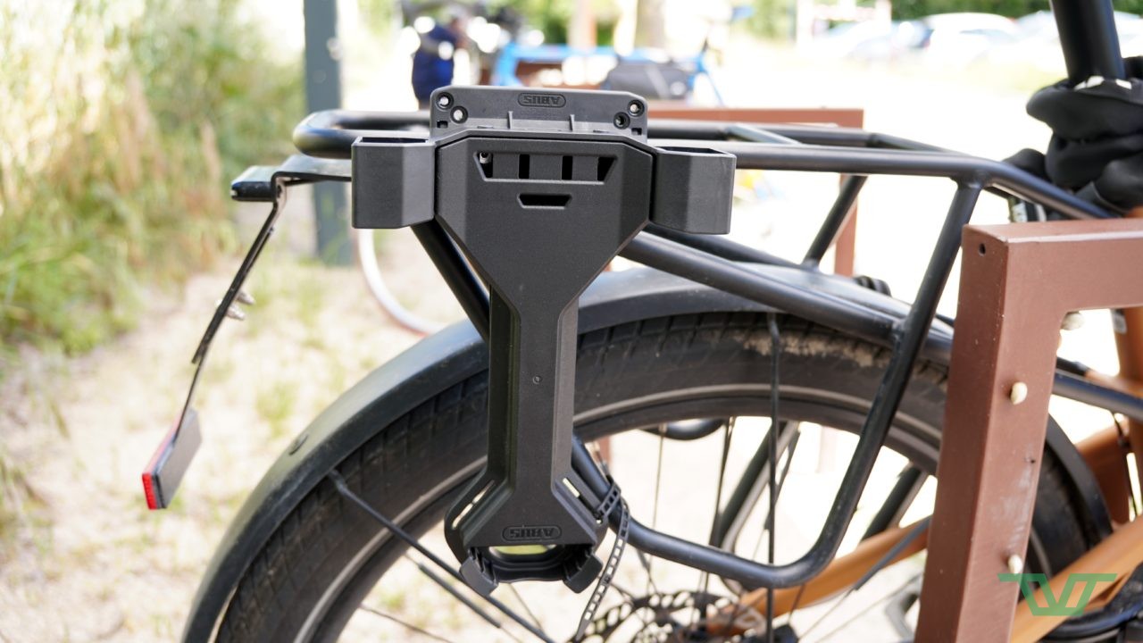 ABUS Support d'antivol de vélo USH 460/470/32 – Pour transporter l'antivol en U ABUS Granit 460 ou 470 sur le cadre du vélo, noir