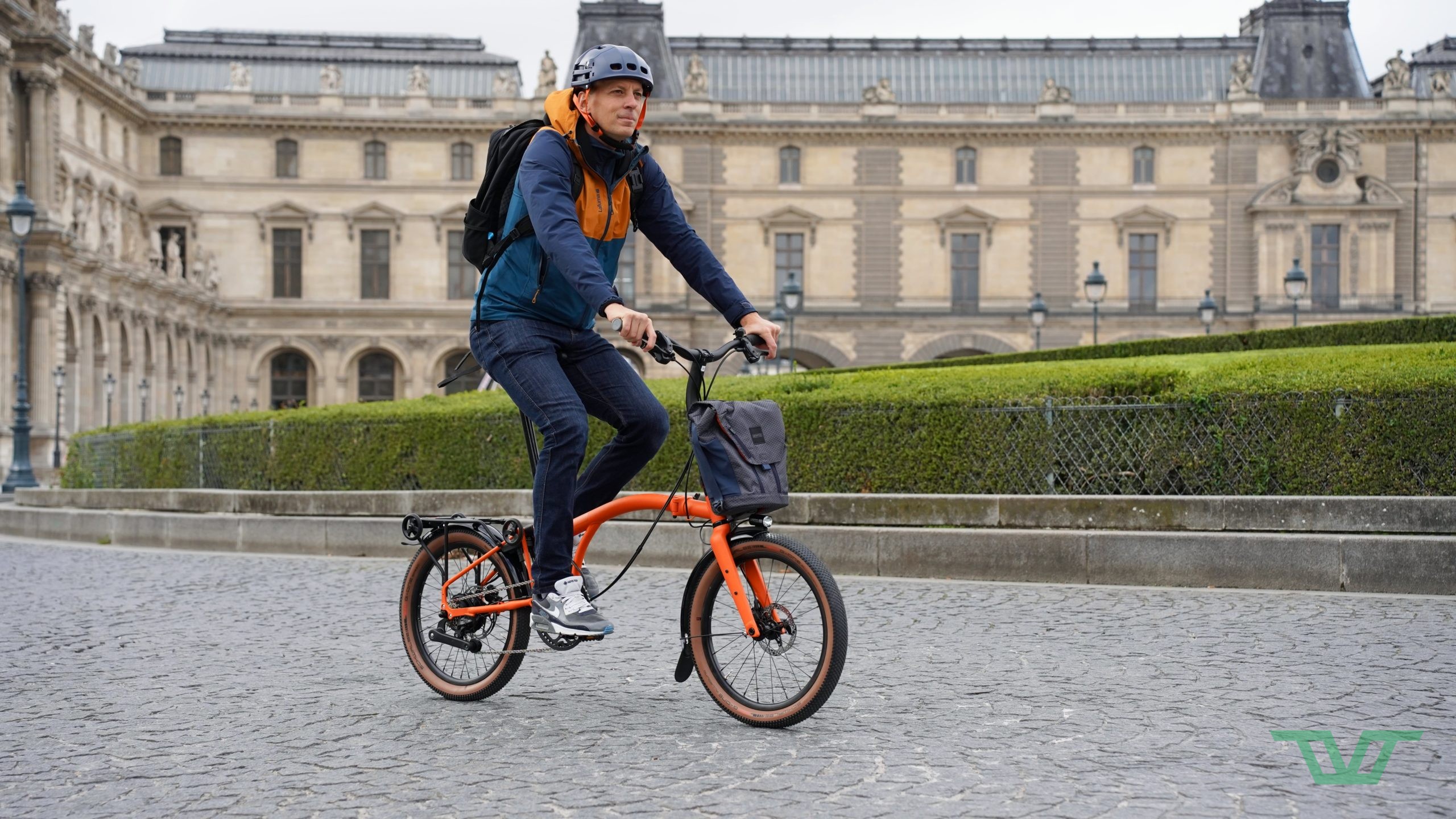 Comprar Bicicleta Brompton Electric C-Line Explore M12L P50 25 | Eléctrica Urbana
