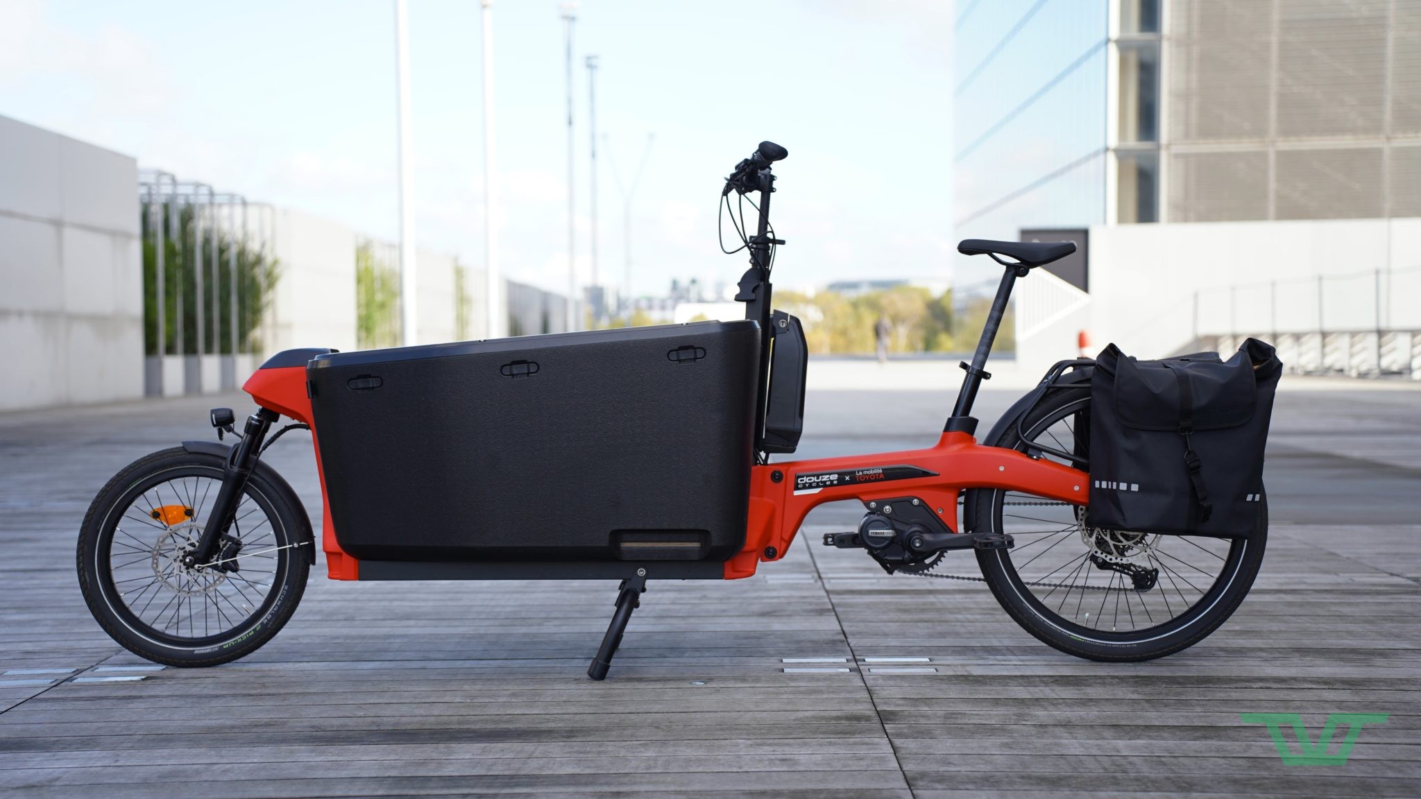 Test – Toyota Cargo Verso (Douze Hêta) : un gros vélo cargo biporteur ...