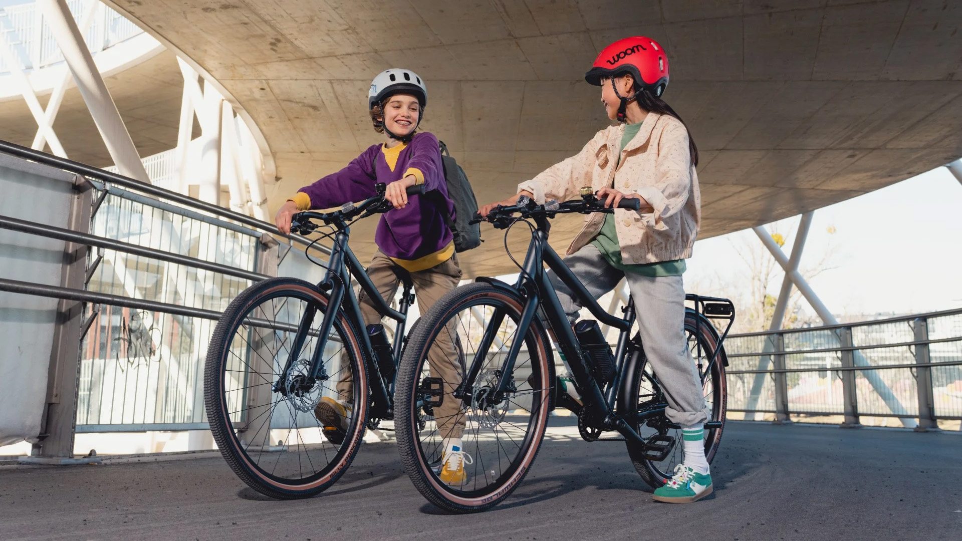 Un vélo de ville électrique pour enfants : voici le Woom Explore E